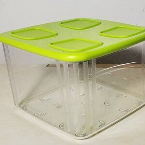 Tupperware Clear Mates  Square Modular Storage Container 6.8 Cup Lime Green Seal